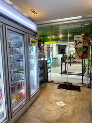 North Bridge Road (D7), Retail #574072721